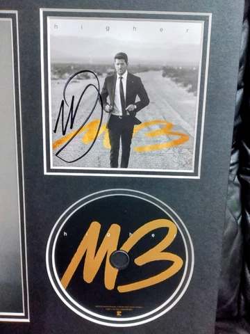 MICHAEL BUBLE SIGNED CD DISPLAY.COA.CHRISTMAS Cover