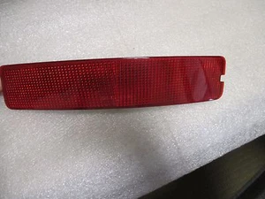  VOLVO XC90 XC 90 REAR BUMPER LIGHT LAMP OEM  03 04 05 06 REFLECTOR RH - Picture 1 of 1