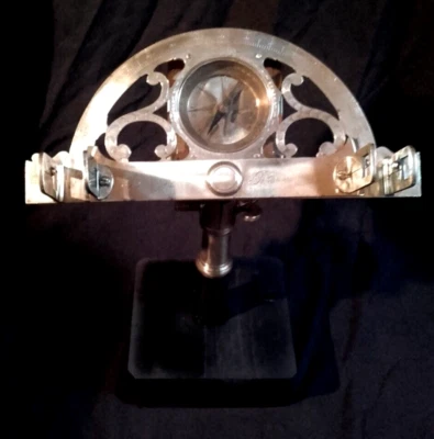 XVII Graphomètre a pinnules Butterfield a Paris 1635-1724 - Photo 1/4