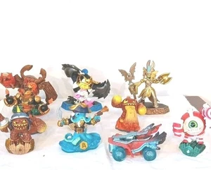 Skylanders Bulk Bundle Lot Of 10 Action Figure Toys Figurines UNTESTED - Picture 1 of 4