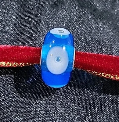 Trollbeads Blue With White Dot. - Image 1 of 4