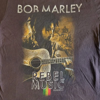 Camiseta Bob Marley Rebel Music 2008 Reggae Rasta Zion Rootswear Marrón MD Gráfico Foto 1 de 4