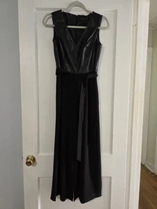 Calvin Klein Jumpsuit schwarz Kunstleder Top Gürtel weites Bein Cropped Größe 2 - Bild 1 von 6