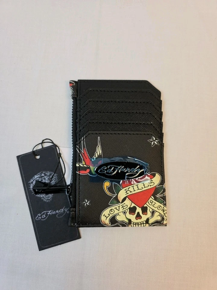 MONEDERO Y TARJETERO NEGRO ED HARDY “LOVE KILLS SLOW” CON CREMALLERA - NUEVO CON ETIQUETAS Foto 1 de 4