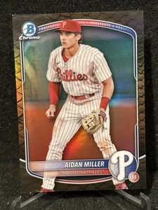 2025 Bowman Chrome Prospect #BCP-54 Aidan Miller Reptilian Parallel Phillies - Bild 1 von 2