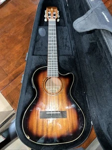 Alvarez Artist Tenor Acoustic-Electric Ukulele Shadowburst with case - Picture 1 of 8