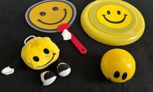 Lot of NOS Vintage Smiley Face Items - Picture 1 of 5