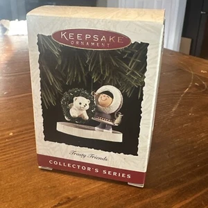 HALLMARK Keepsake Ornament FROSTY FRIENDS Christmas 1994 Eskimo 15th in Series - Picture 1 of 6