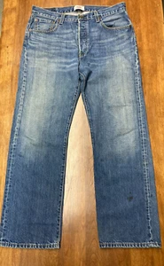 Levi's 501 Faded Wash Denim 5-Pocket Button Fly Baumwolljeans getragen 34 x 30 Flecken! - Bild 1 von 19