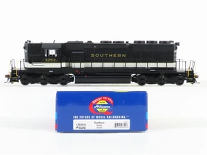 HO Scale Athearn RTR ATH98390 Southern SD40-2 Diesel Loco #3253 w/ DCC & Sound - Picture 1 of 12
