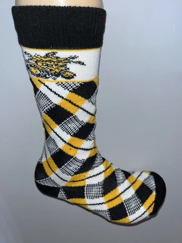 WICHITA STATE SHOCKERS NCAA MENS LOGO ARGYLE MIX CREW DRESS SOCKS LARGE Q Cover