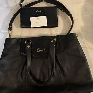 COACH ASHLEY Black Python Look  Leather Shoulder Satchel Bag Handbag An wristlet