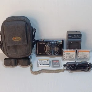 Fujifilm FinePix JX Series JX370 14.0MP HD Digital Camera Charger SD Card 3 Batt - Picture 1 of 14