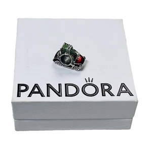 Auténtico Pandora Árbol de Navidad En Rojo Coche Dije “Hogar Para Navidad” con Caja - Imagen 1 de 11