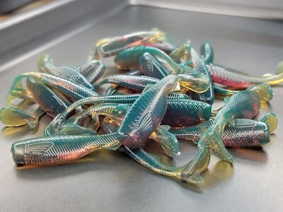 HOOKED BAITS (16) - 2" Mighty Minnow "Motor Oil" GRUBS BAIT JIGS CRAPPIE PANFISH