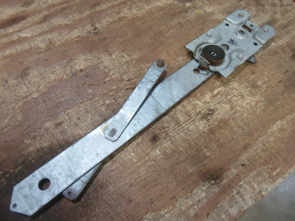 Cadillac Deville 1963 1964 4 puertas techo rígido ventana eléctrica regulador manivela PF Foto 1 de 2