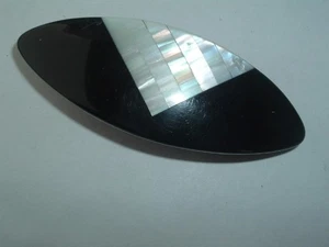 ACCESSORIO PER CAPELLI VINTAGE IN PLASTICA BIANCO E NERO - Foto 1 di 2