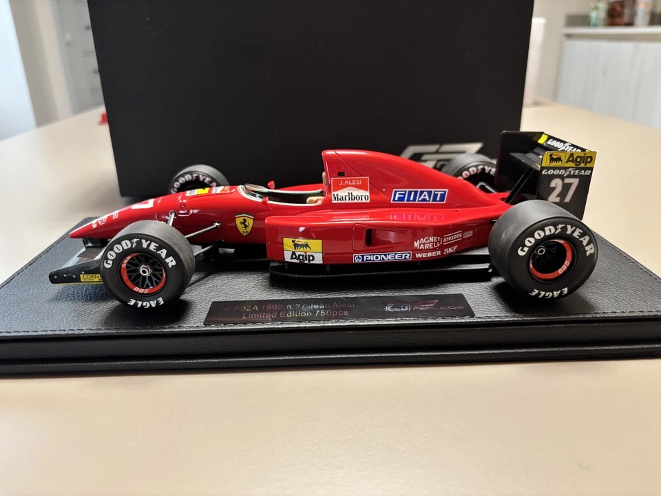 GP Replicas 1/18  Ferrari F92A - Jean Alesi  GP20A - Immagine 1 di 4