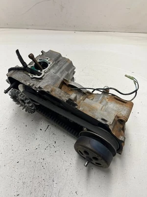 Yamaha Breeze 125 YFA1L 99 1999 OEM ¡BUENO! Extremo inferior del embrague de la manivela del motor Foto 1 de 4