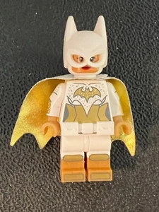 Lego Disco Batgirl (sh443) from The Joker Manor set 70922 - Picture 1 of 4