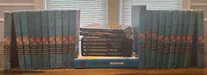 Hardy Boys Book Lot HB Volumes 40-58 +Detective Handbook PB Gift Set #2 and more - Foto 1 di 8