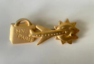 Vintage NEW YORK - PARIS Gold-Tone PIN BROOCH with PURSE, HANDBAG, JET + SUN ! - Picture 1 of 3