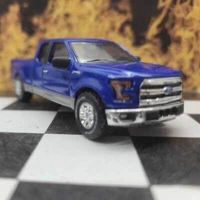 1:64 Custom 2015 XLT Ford F150 4WD truck Pickup Farm DCP ertl 4x4 hitch & tow - Image 1 of 4