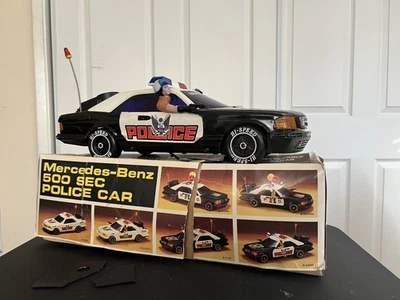Coche de policía Mercedes Benz 500 SEC ARG TOYS INC - Necesita reparación/reparación Foto 1 de 4
