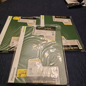 Lot of 3, Foldmade Paperboard Tablet Sleeve Magnetic Closure, Green, New, Sealed - Picture 1 of 15