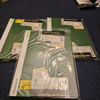 Lot of 3, Foldmade Paperboard Tablet Sleeve Magnetic Closure, Green, New, Sealed - Image 1 of 4
