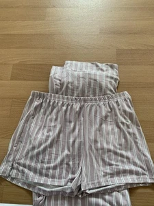 Woman’s Pj Bottoms/shorts Size M - Picture 1 of 4
