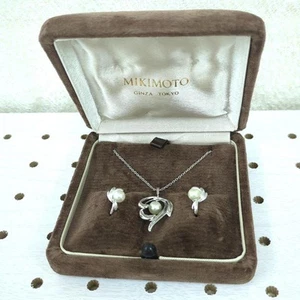 Set orecchini collana colletto perle Mikimoto eleganti classici rari D036 - Foto 1 di 11