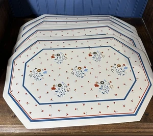 5 Vinyl Foam Placemats Vintage Floral Dusty Pink Blue Cozy Cottage Kitchen MCM - Picture 1 of 2