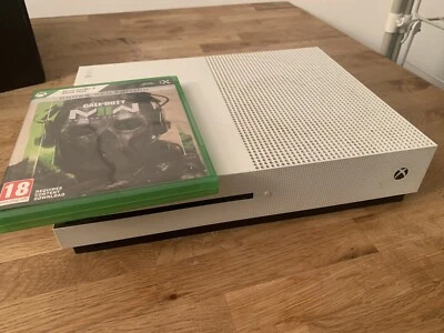 Microsoft Xbox One S FIFA 17 500GB White Console ( MW2 included) - Image 1 of 2