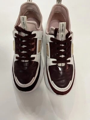 Calvin Klein Shoes Women’s Size 9.5 White/Pink/Red Wine - Image 1 of 4