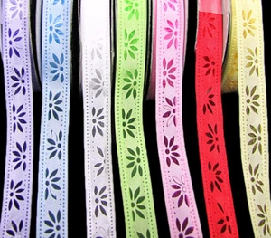 10 Yards Flowers Die Cut Out Unique Wired Ribbon 1/2"W - Picture 1 of 8