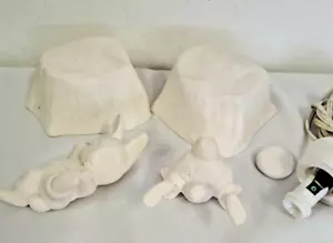 LISTO PARA PINTAR BISQUE DE CERÁMICA CONEJOS LÚDICOS (2) TOCONES DE ÁRBOL (2) + - Imagen 1 de 7