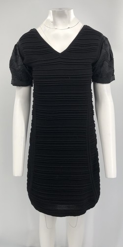 Abito Fendi nero manica corta testurizzato collo a V taglia 40