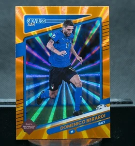 2021-22 Donruss Soccer Road to Qatar Orange Laser Domenico Berardi #128 Italy - Bild 1 von 2