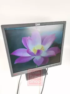 IBM 9512-AB1 15" TFT Monitor TFT Flat Panel Monitor, Black - Picture 1 of 7