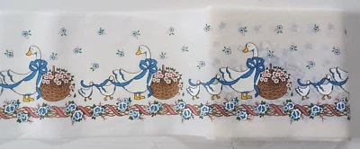 3 yardas. Familia de patos marfil/pintado blanco/azul 7 1/4" bordes sin terminar ES-368 Foto 1 de 2