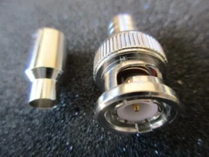 Lot Amphenol Connector 31-5556RFX BNC Male Crimp Plug 50 Ω RG59,62 Coax NIP - Picture 1 of 1