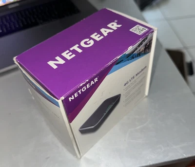 NETGEAR LB1120-100NAS 4G 150mbps Instant Broadband Connection - Image 1 of 4