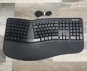 Microsoft LXM-00001 Model 1878 Wired USB 2.0 Ergonomic Keyboard Black - TESTED - Picture 1 of 3