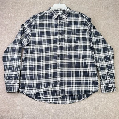 Camisa grande Urban Outfitters de franela de algodón a cuadros negra blanca con botones Foto 1 de 4