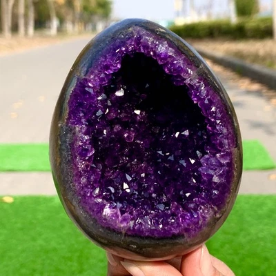 1.26LB Natural agate Amethyst geode quartz cluster crystal specimen Healing - Image 1 of 4