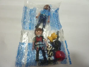 Playmobil: 2 Police Officer Figures AND ACCESSORIES IN SEALED BOX - Picture 1 of 4