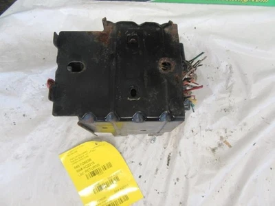 EXPEDITON 1998 Fuse Box Engine 1567243 Foto 1 de 4