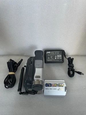 JVC GR-D23E Digitale MiniDV Video Kamera Camcorder Videorecorder Getestet ✅ - Bild 1 von 4