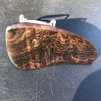 Reposabrazos para violín de ébano natural tamaño 4/4 violín piezas forma de oreja reposabrazos Foto 1 de 4